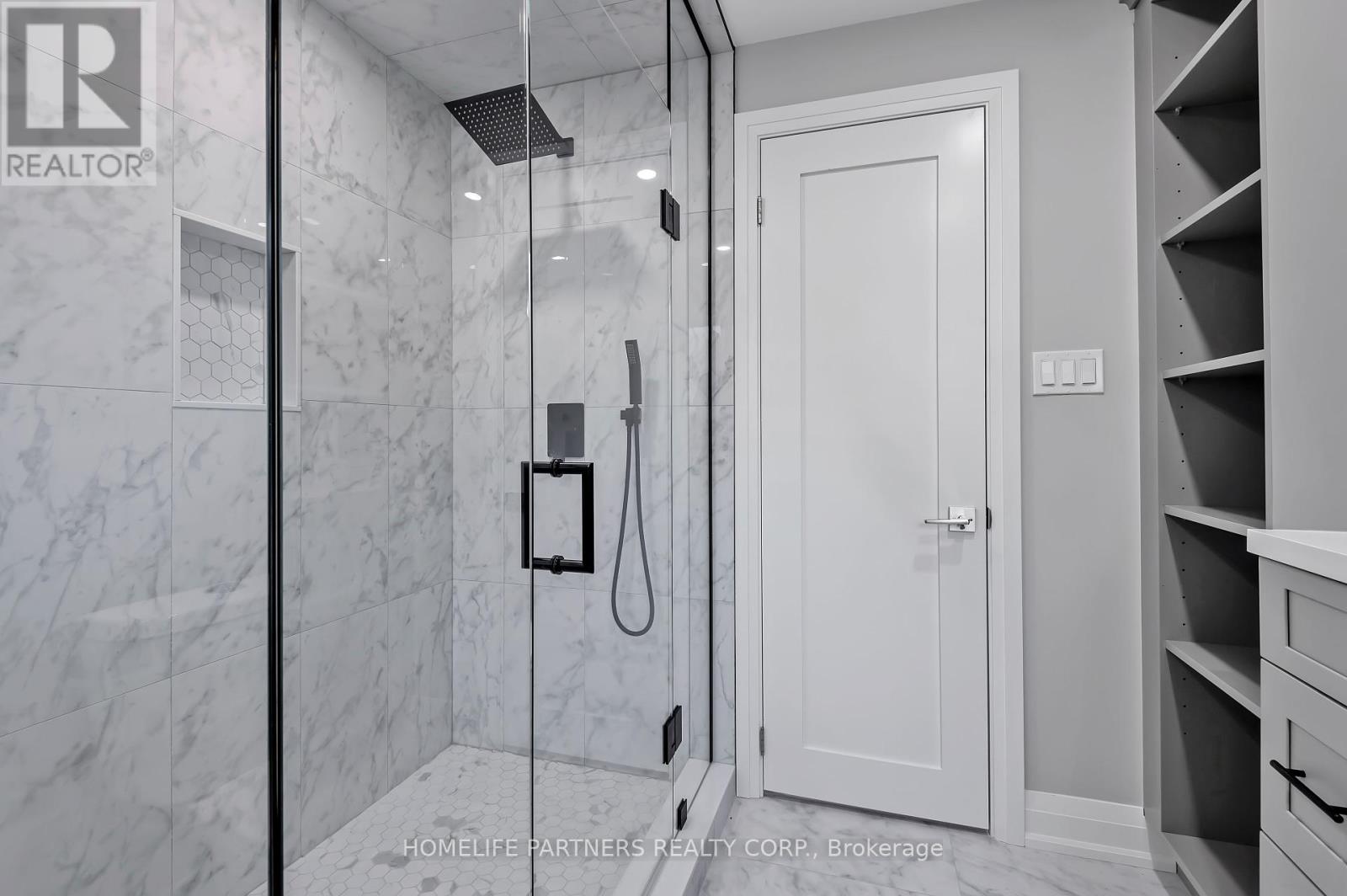 Photo 15 of 79 Strathavon Drive, Toronto ON