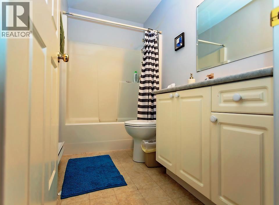  4820 LAZELLE Avenue, Terrace