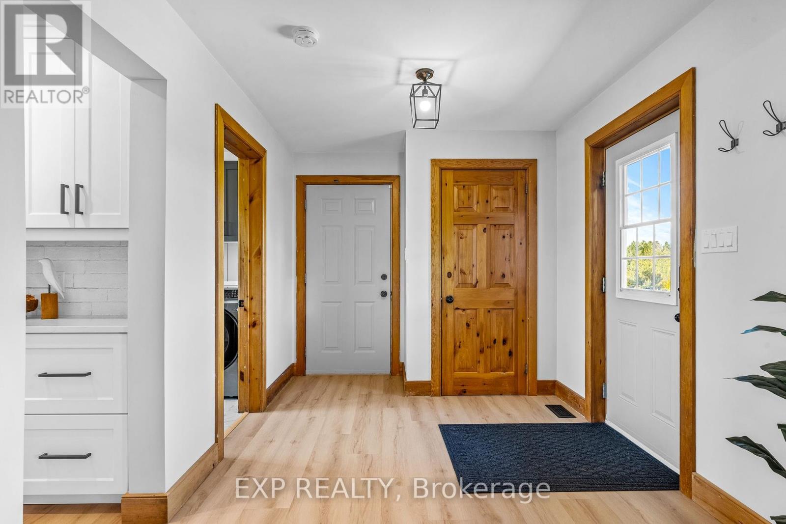 Photo 5 of 278 Valley Road, Kawartha Lakes ON