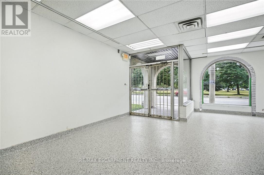 Photo 5 of 1583 Main Street E, Hamilton ON