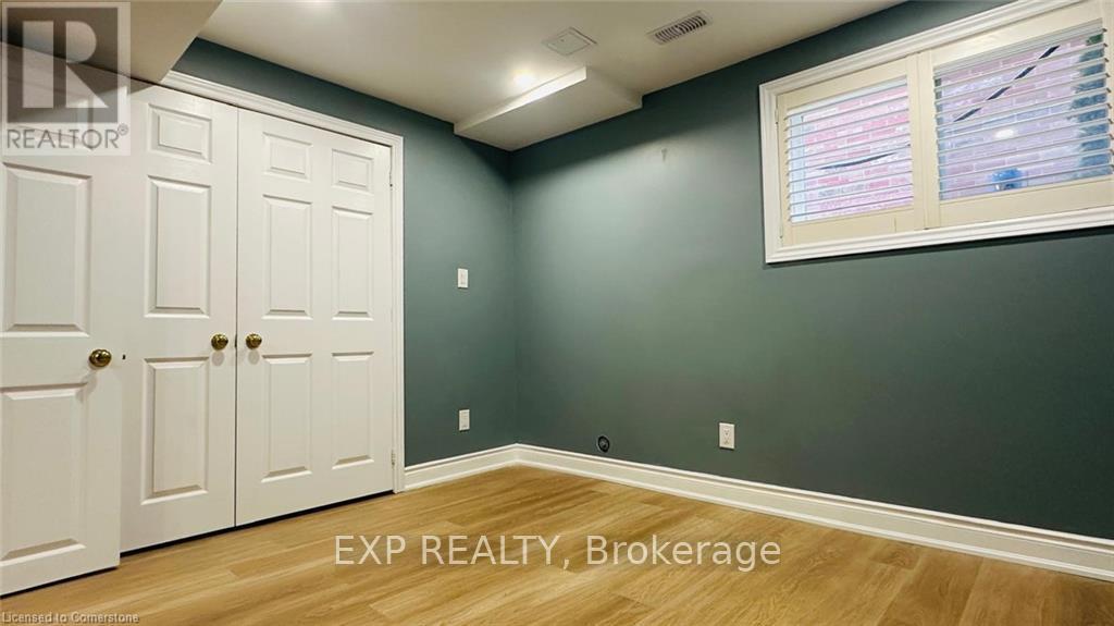 Photo 7 of Lower 255 Pineland Place, Waterloo ON