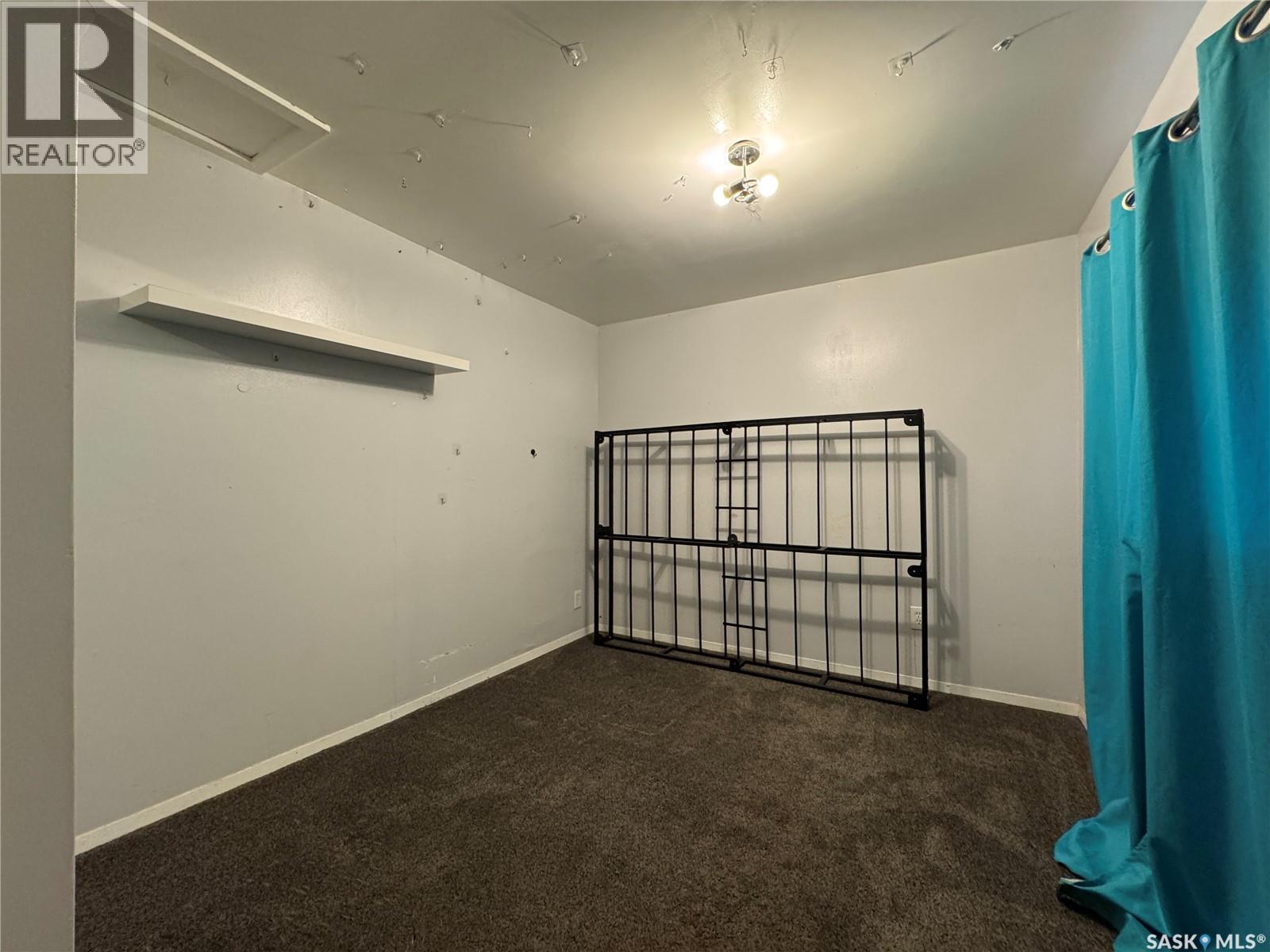 Photo 20 of 470 Macmurchy Avenue, Regina Beach SK