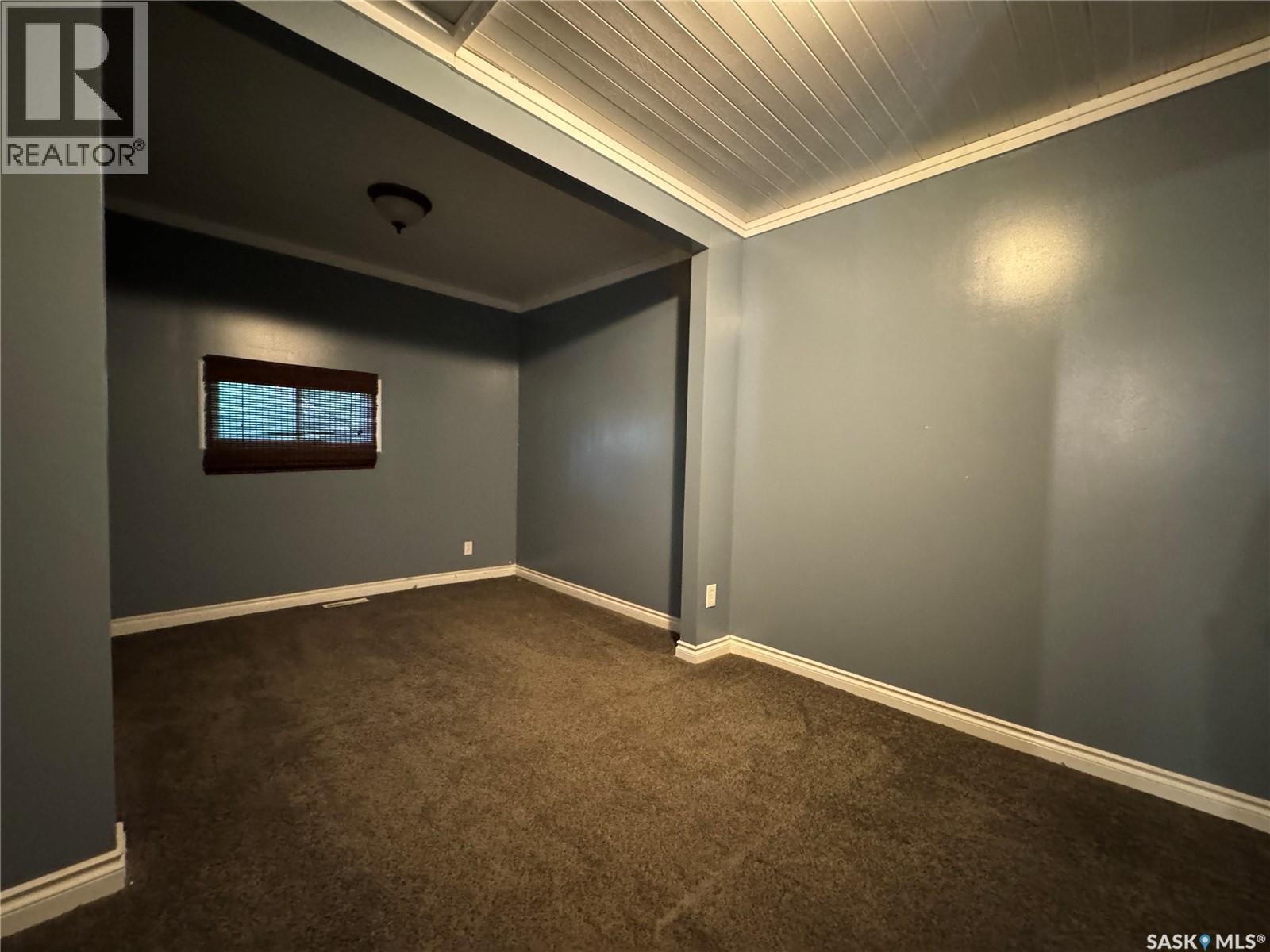 Photo 13 of 470 Macmurchy Avenue, Regina Beach SK