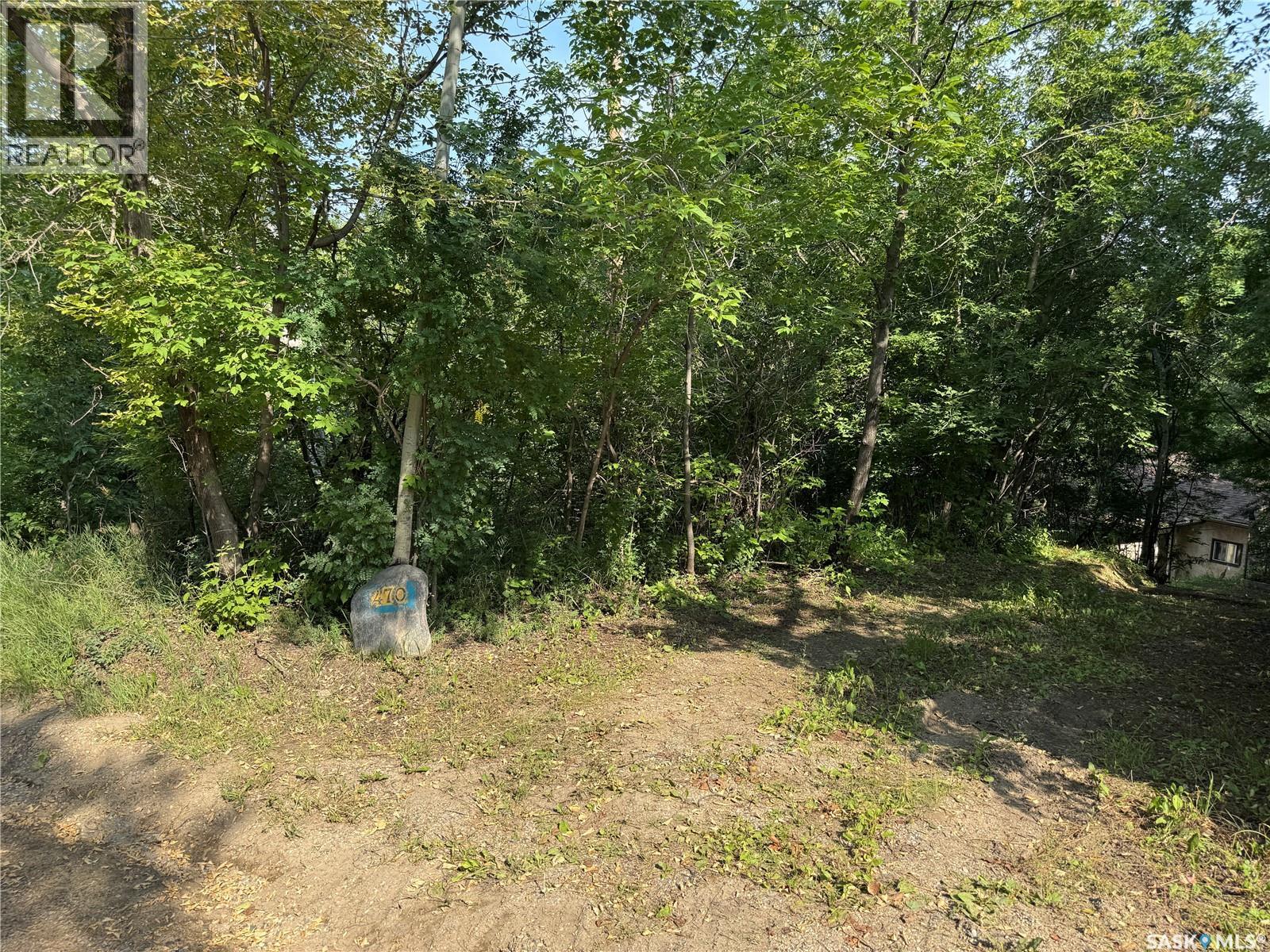 Photo 8 of 470 Macmurchy Avenue, Regina Beach SK