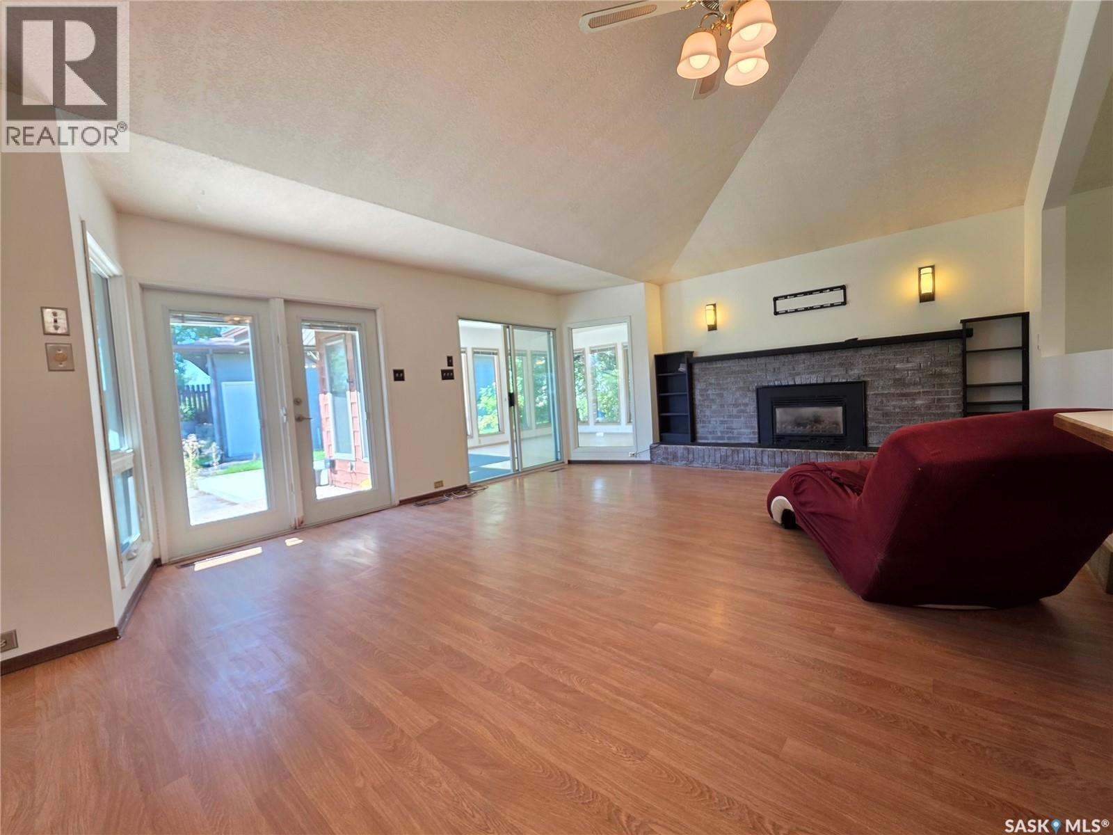Single Family House for Sale in  Hayward PLACE Swift Current 