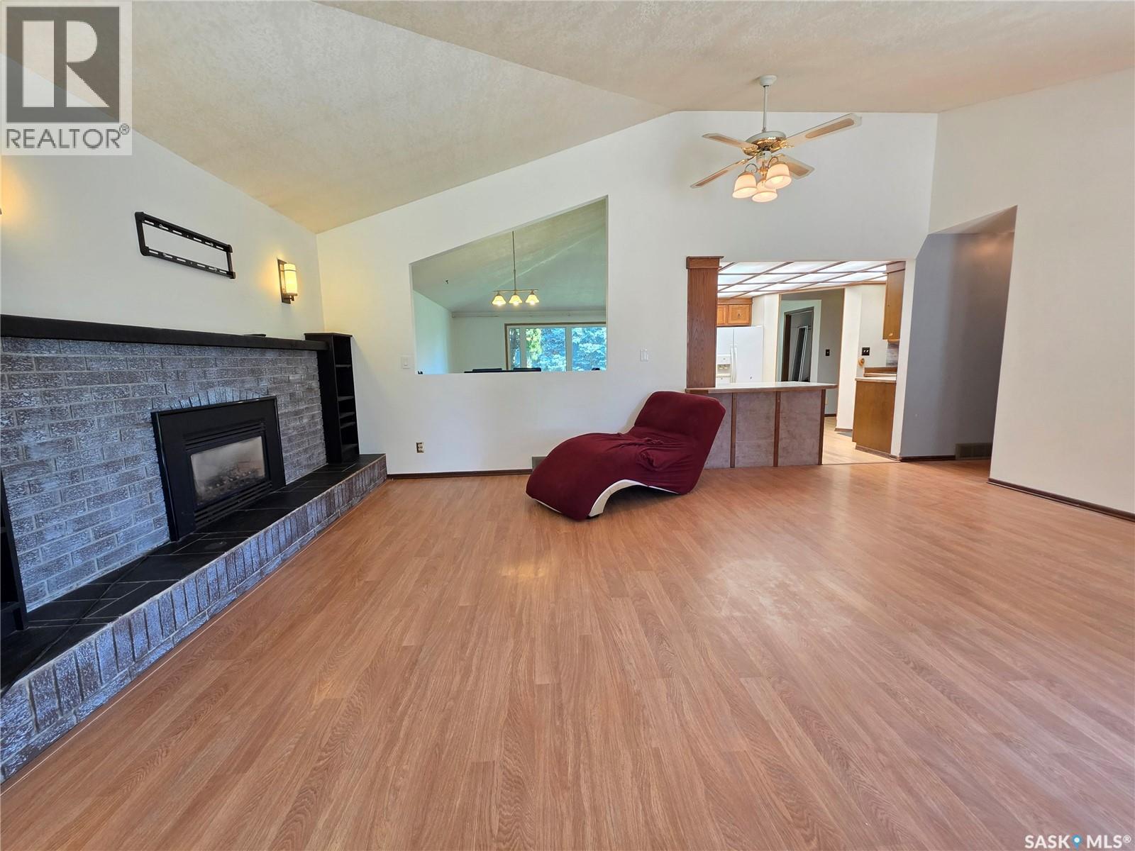 Single Family House for Sale in  Hayward PLACE Swift Current 