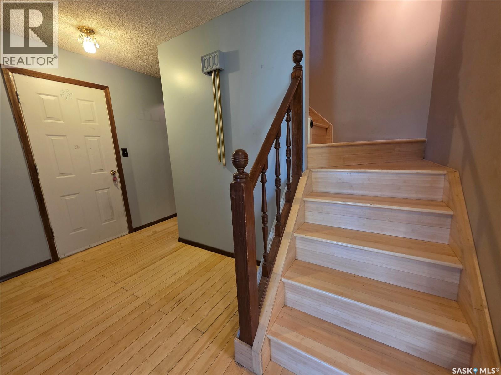 Single Family House for Sale in  Hayward PLACE Swift Current 