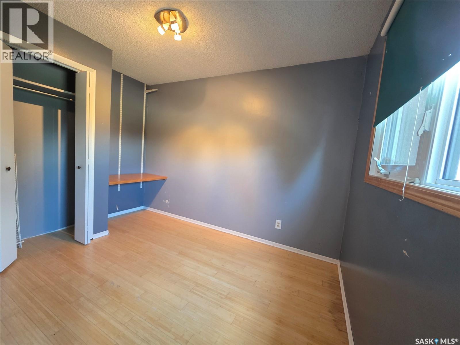 Single Family House for Sale in  Hayward PLACE Swift Current 