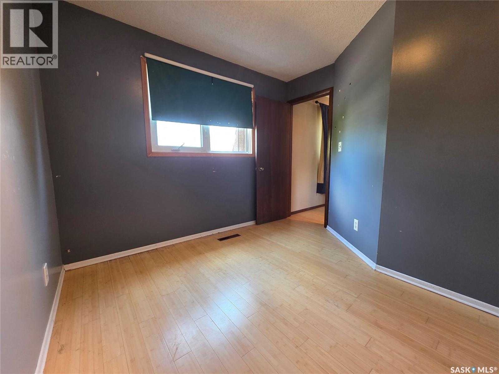 Single Family House for Sale in  Hayward PLACE Swift Current 