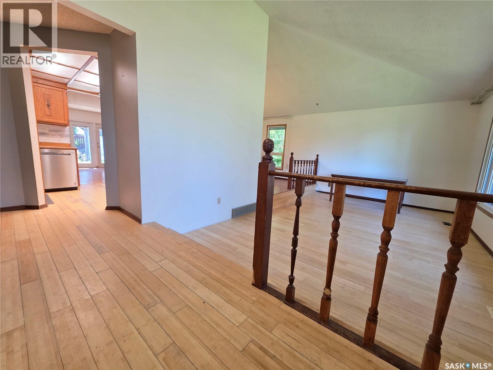 Single Family House for Sale in  Hayward PLACE Swift Current 