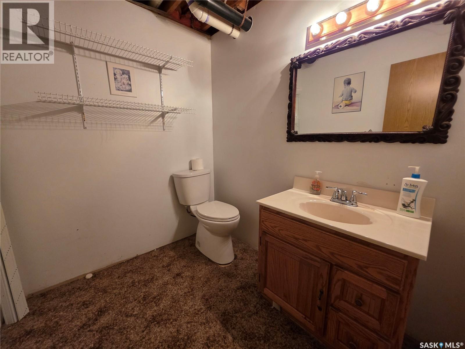 Single Family House for Sale in  Hayward PLACE Swift Current 