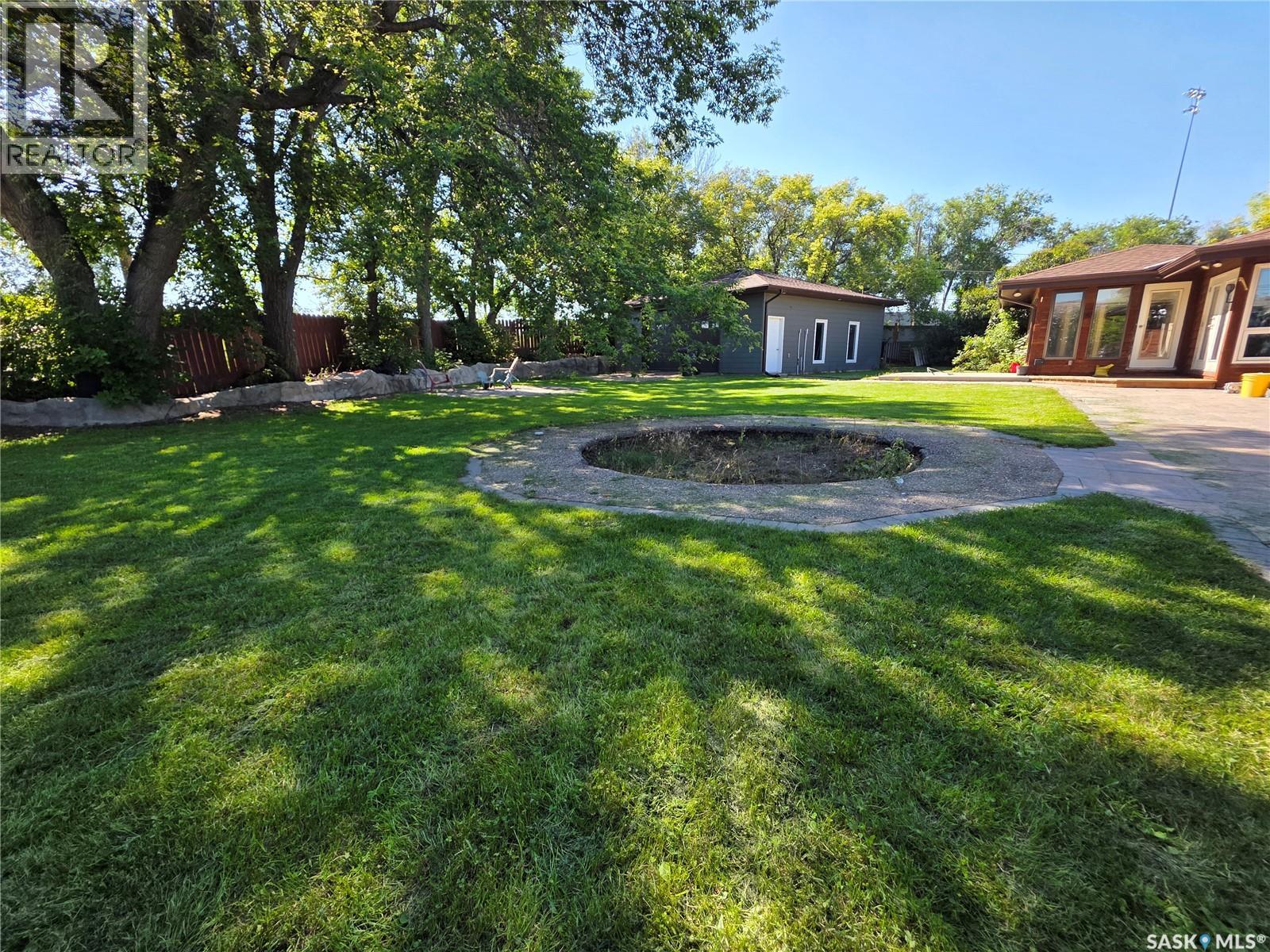 Single Family House for Sale in  Hayward PLACE Swift Current 