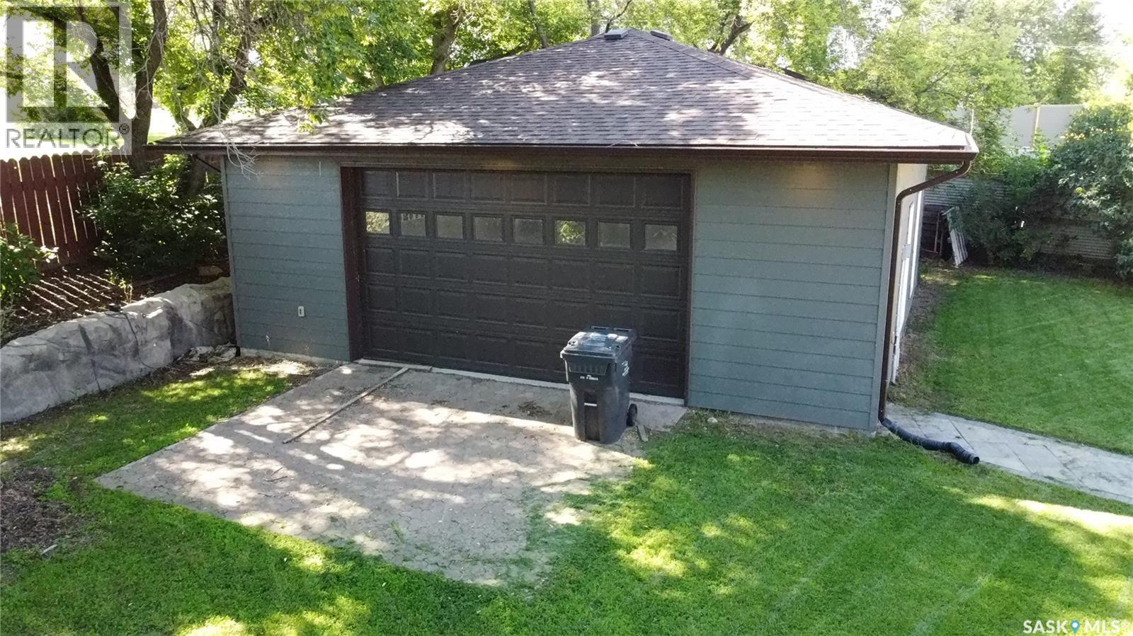Single Family House for Sale in  Hayward PLACE Swift Current 