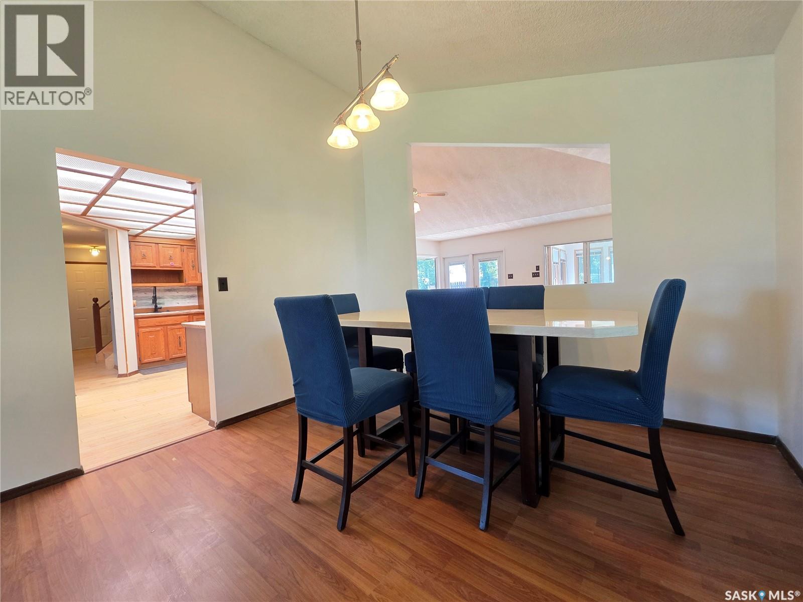 Single Family House for Sale in  Hayward PLACE Swift Current 