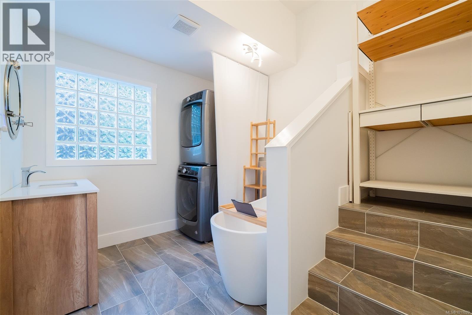 4978 Fillinger Cres, Nanaimo
