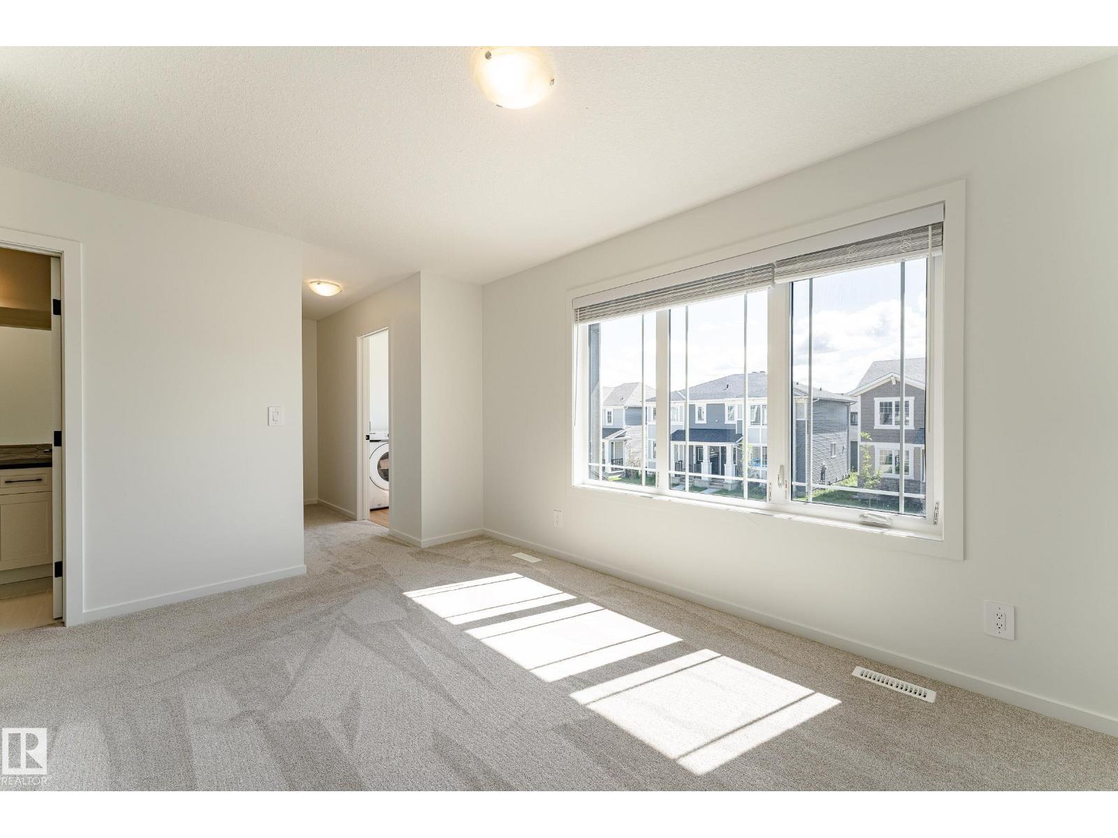 Photo 26 of 20618 19 A Av Nw, Edmonton AB