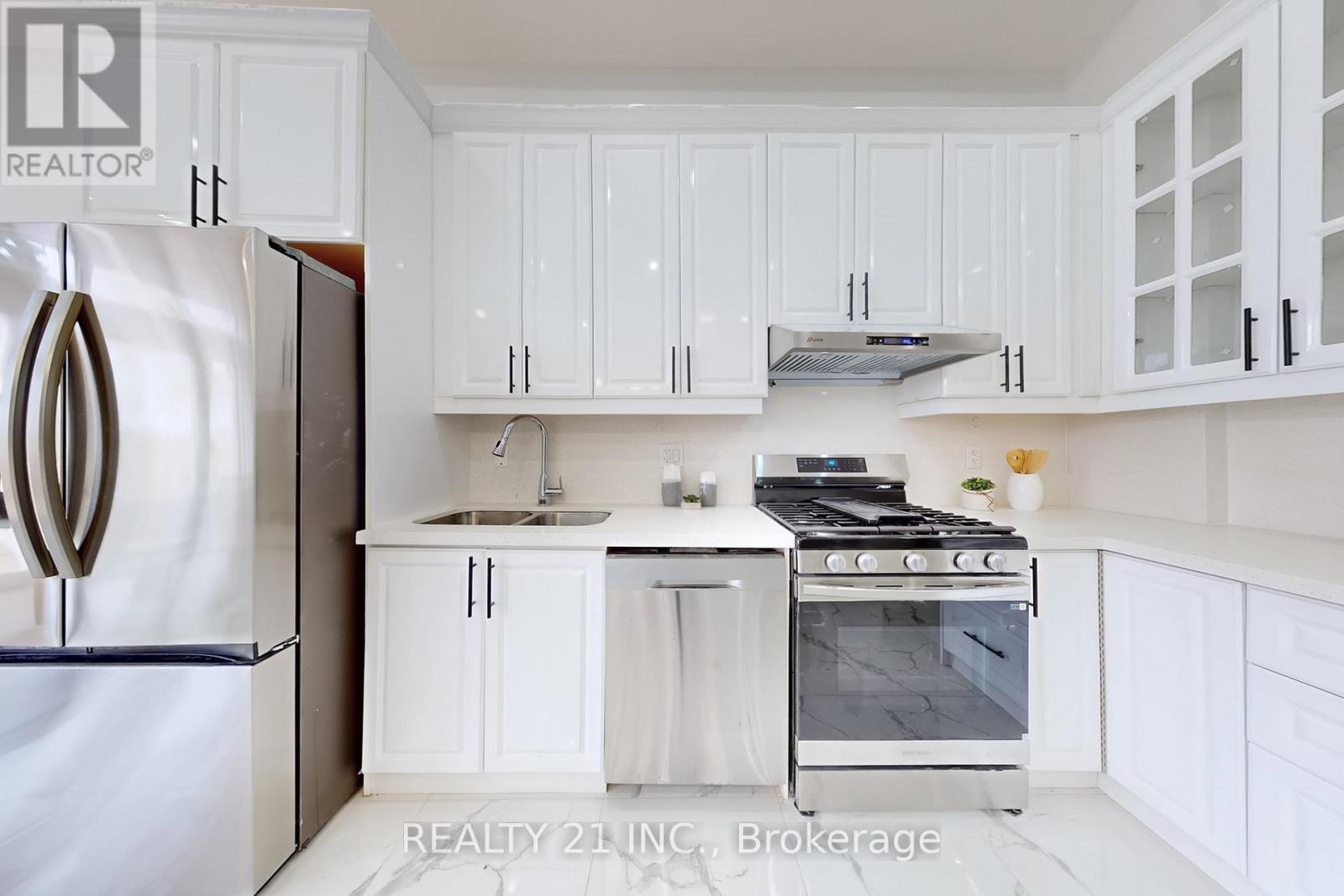 Photo 43 of Main And 2nd 17 Malta Street, Toronto ON
