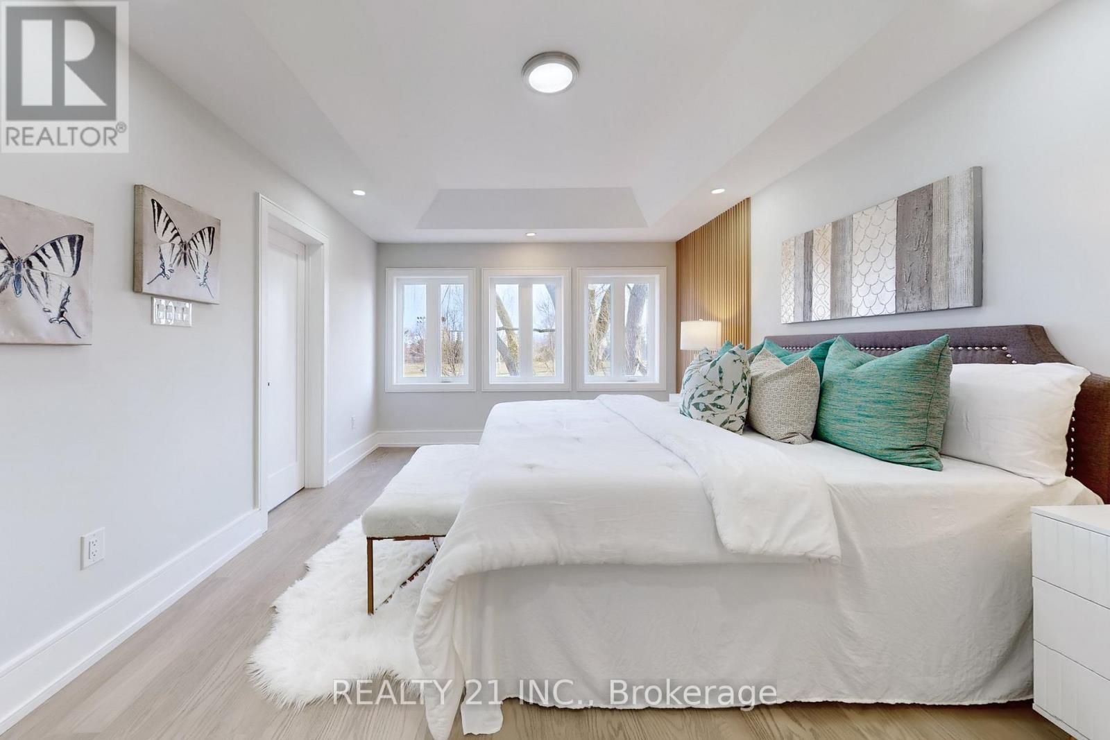 Photo 21 of Main And 2nd 17 Malta Street, Toronto ON