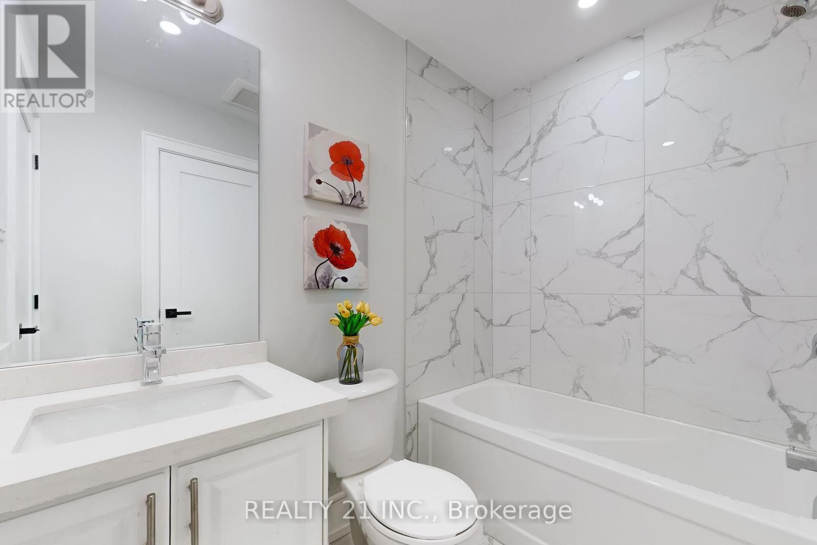 Photo 2 of Main And 2nd 17 Malta Street, Toronto ON