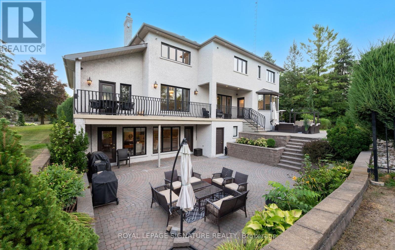 Photo 42 of 75 Rachelle Court, Vaughan ON