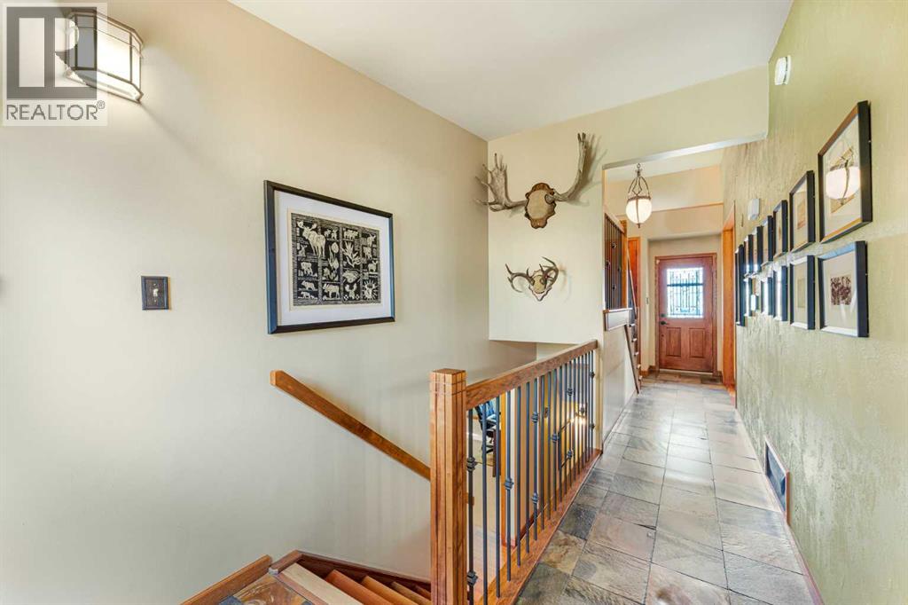 Single Family House 4 Level for Sale in   Street SW Westgate Calgary 