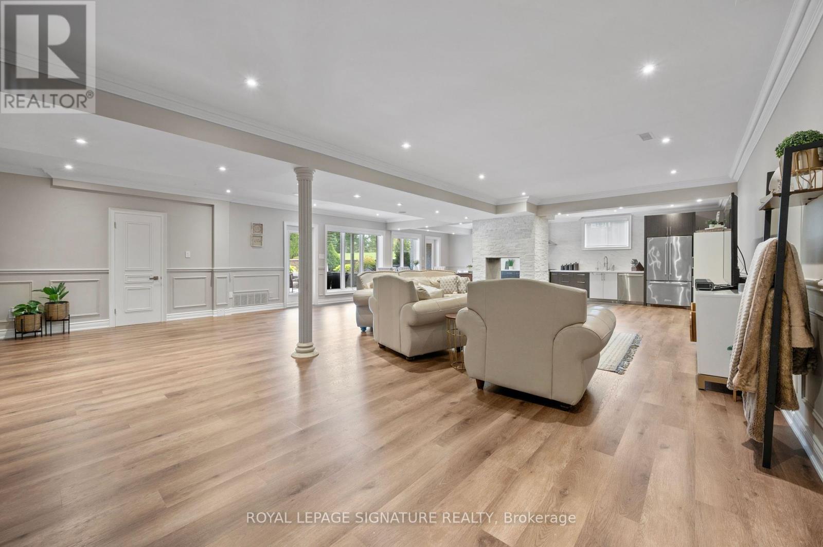 Photo 26 of 75 Rachelle Court, Vaughan ON