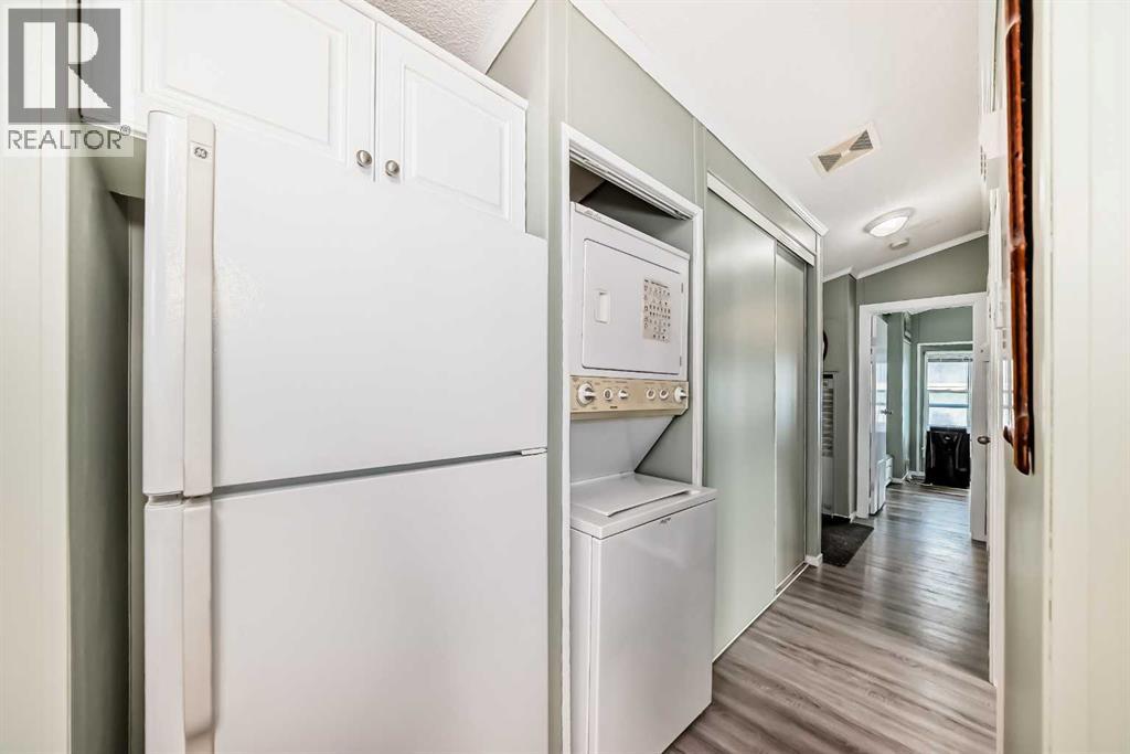 Photo 7 of 507 3223 83 Street Nw, Calgary AB