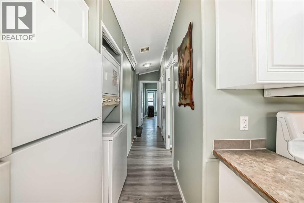 Photo 38 of 507 3223 83 Street Nw, Calgary AB