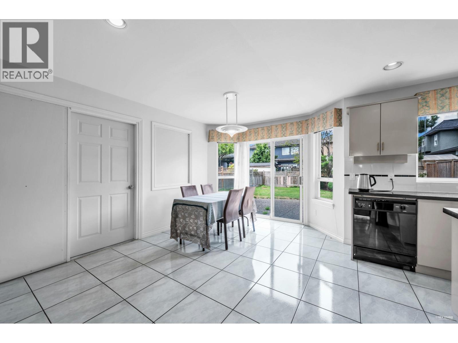 Photo 16 of 12631 Cameron Drive, Richmond BC