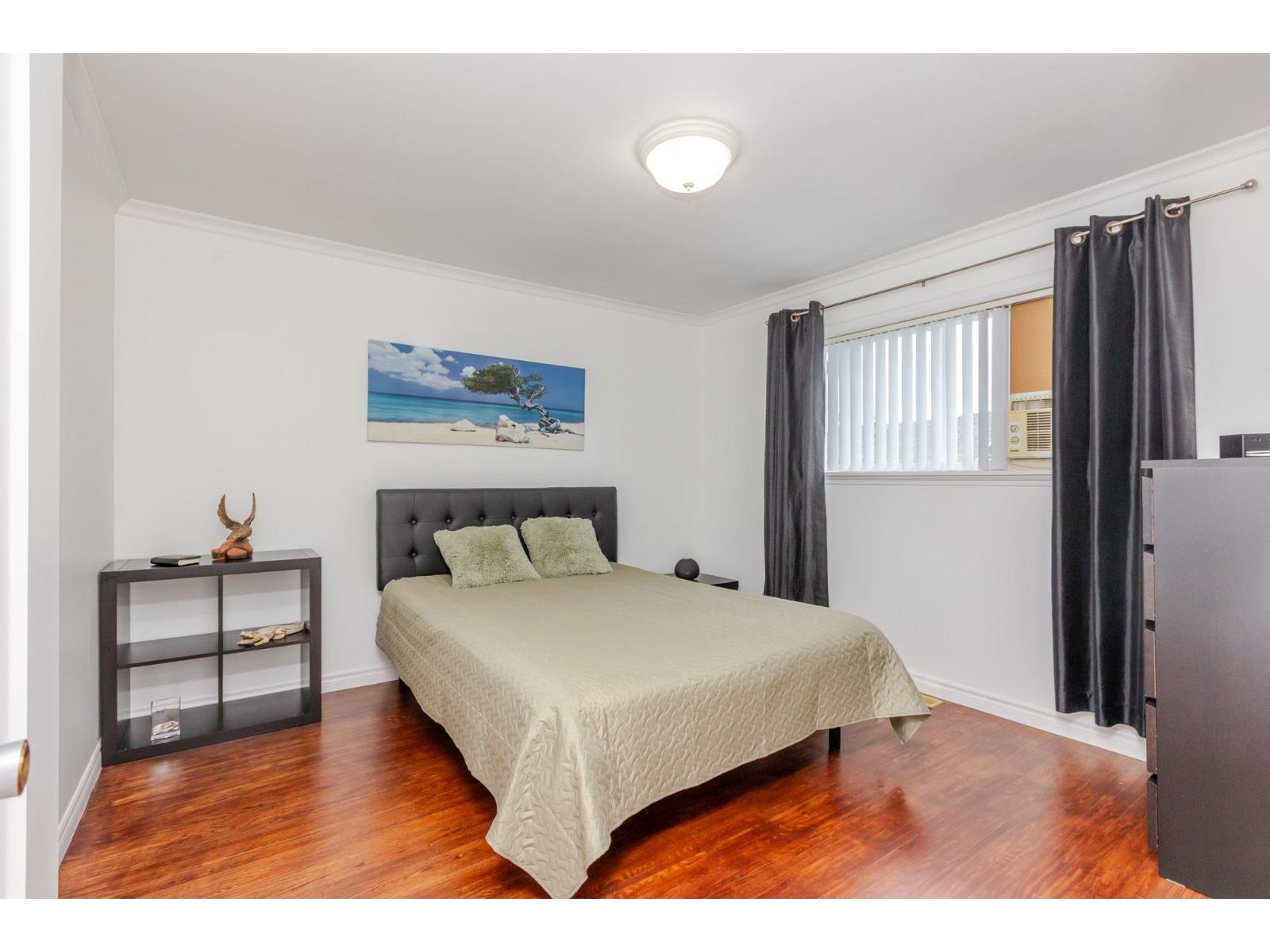Photo 19 of 12069 97 Avenue, Surrey BC