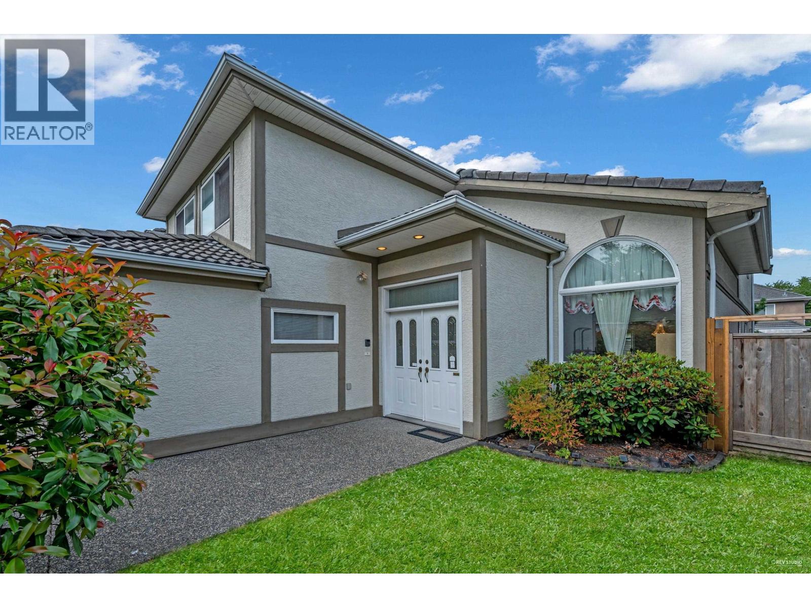 Photo 3 of 12631 Cameron Drive, Richmond BC