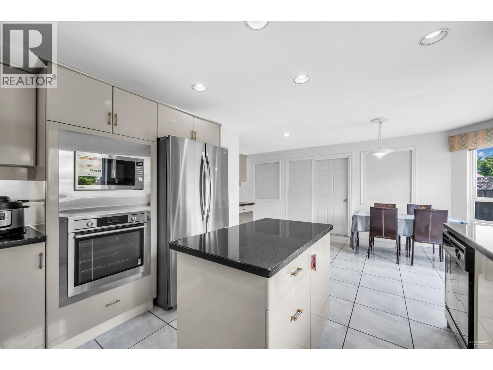 Photo 11 of 12631 Cameron Drive, Richmond BC