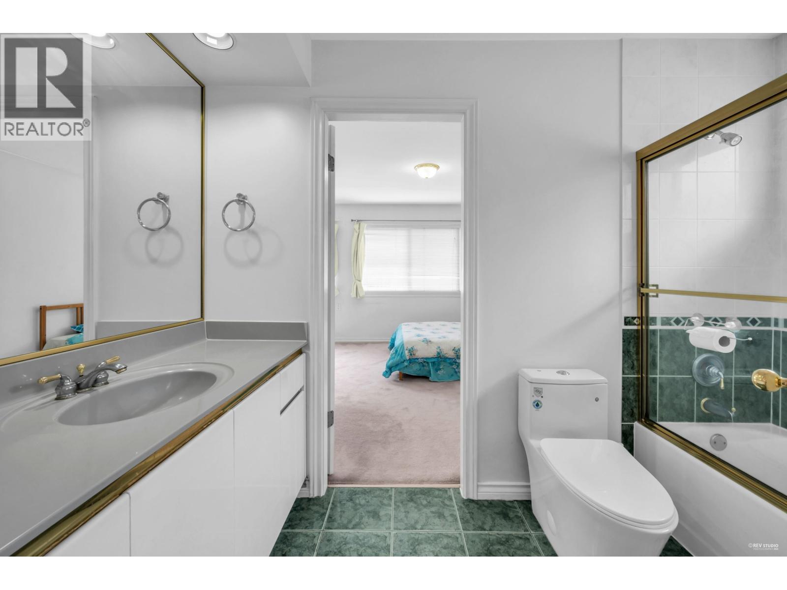 Photo 33 of 12631 Cameron Drive, Richmond BC