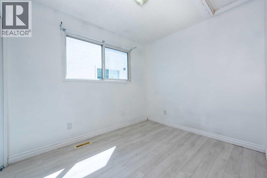 Single Family House Bi-level for Sale in  Whitworth Way NE Whitehorn Calgary 