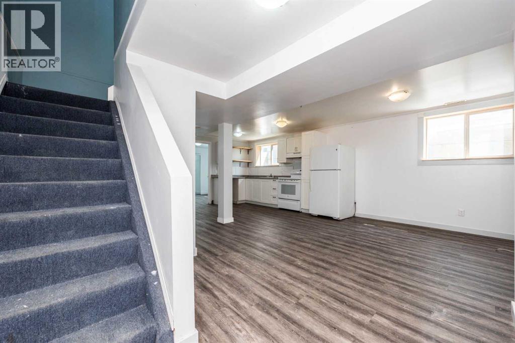 Single Family House Bi-level for Sale in  Whitworth Way NE Whitehorn Calgary 