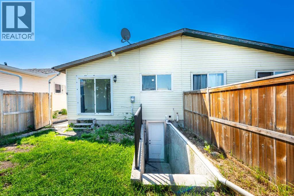 Single Family House Bi-level for Sale in  Whitworth Way NE Whitehorn Calgary 