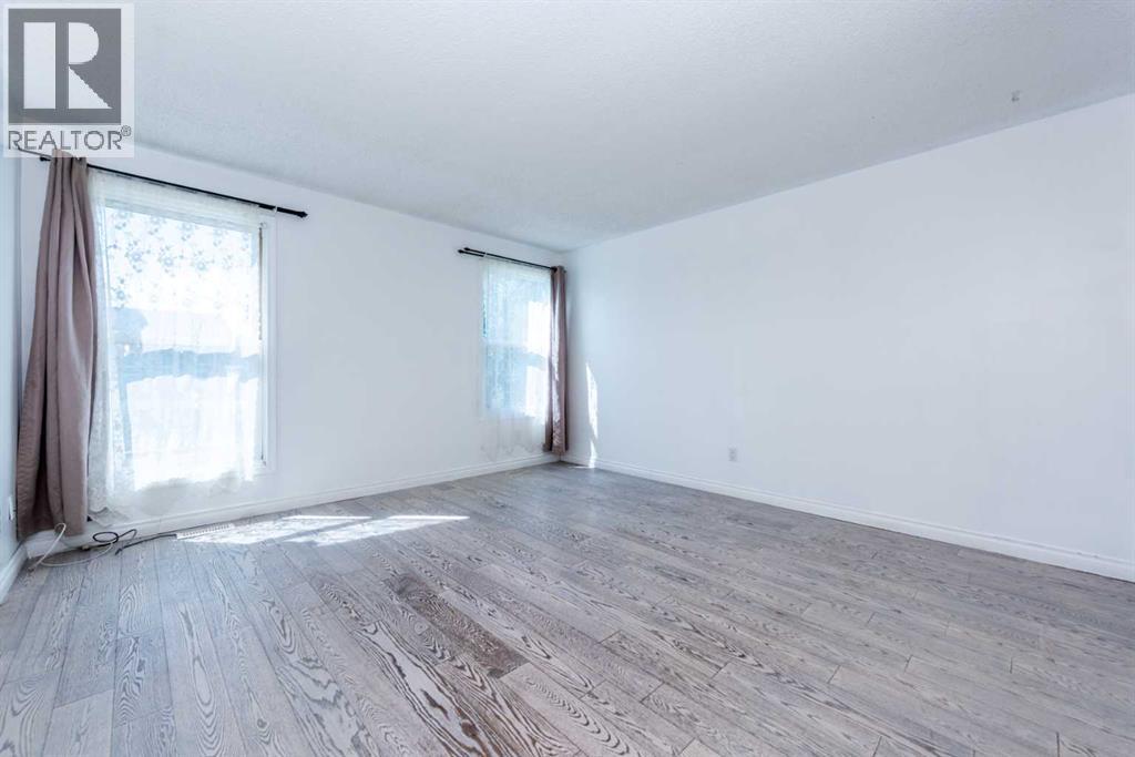 Single Family House Bi-level for Sale in  Whitworth Way NE Whitehorn Calgary 