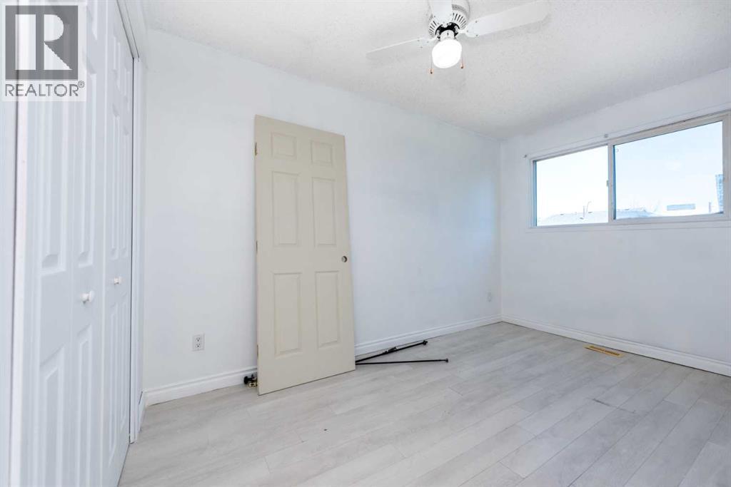 Single Family House Bi-level for Sale in  Whitworth Way NE Whitehorn Calgary 
