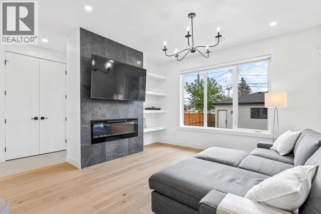 Single Family House for Sale in   Street SW Rosscarrock Calgary 