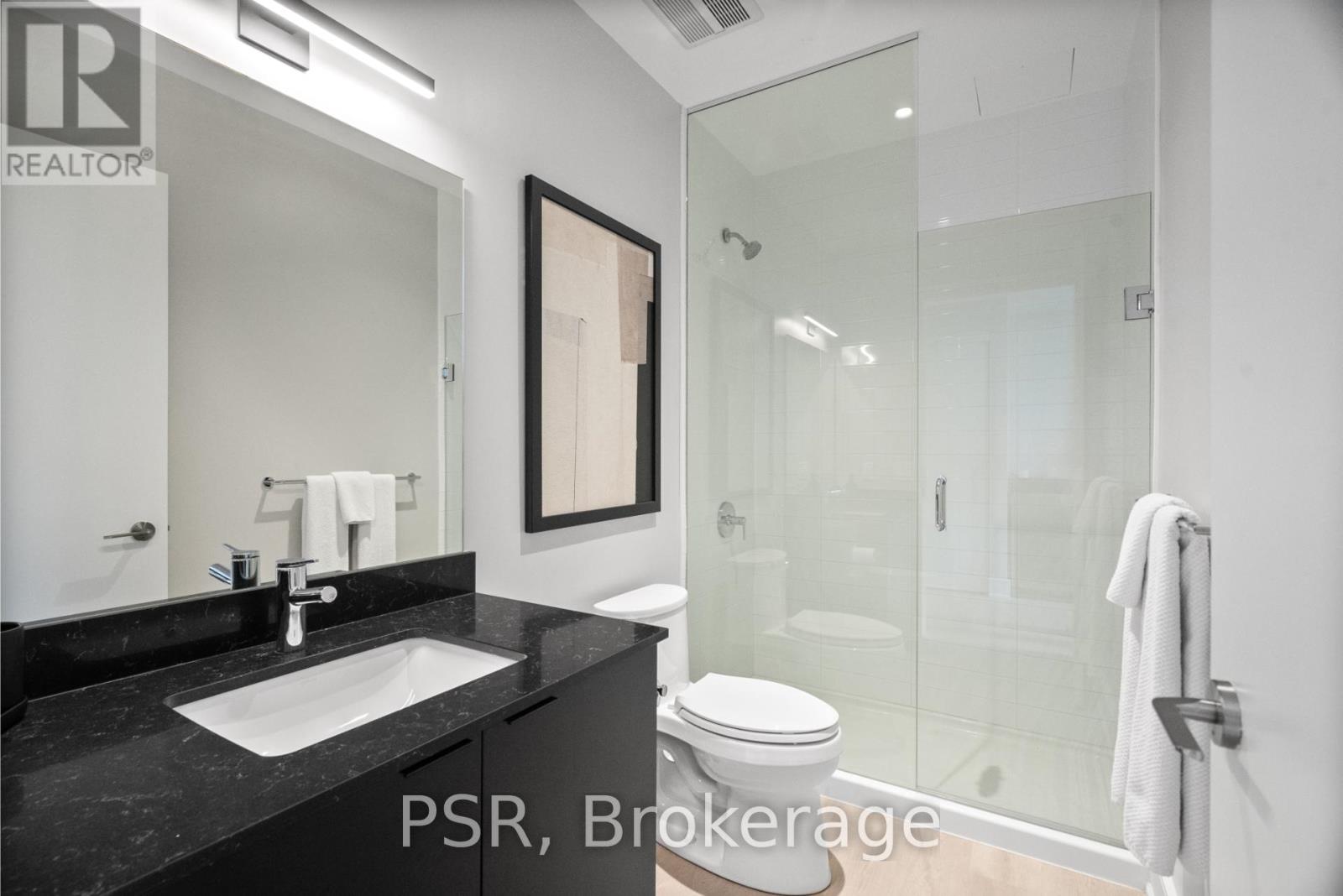 Photo 2 of 110 200 Deerfield Road, Newmarket ON