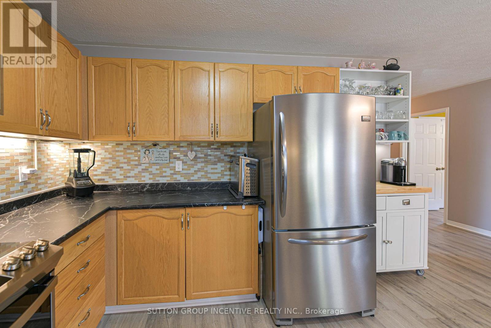 Photo 20 of 78 Vanessa Drive, Orillia ON