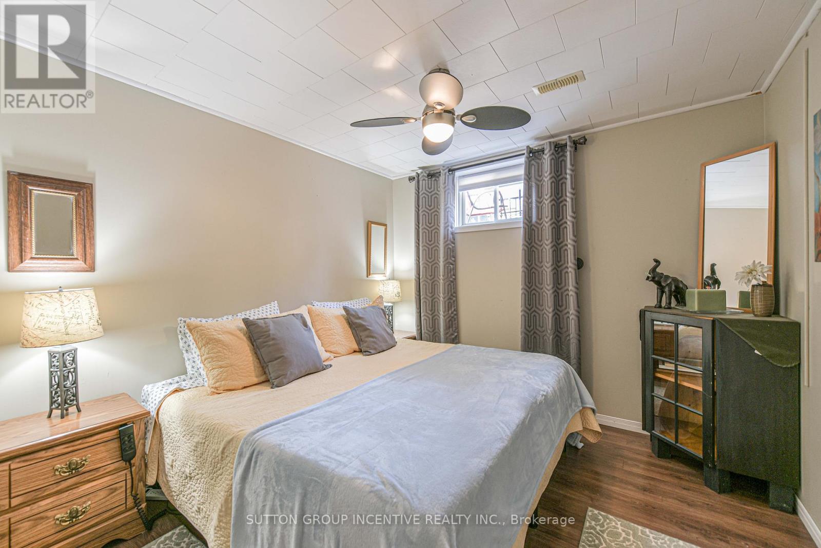 Photo 13 of 78 Vanessa Drive, Orillia ON