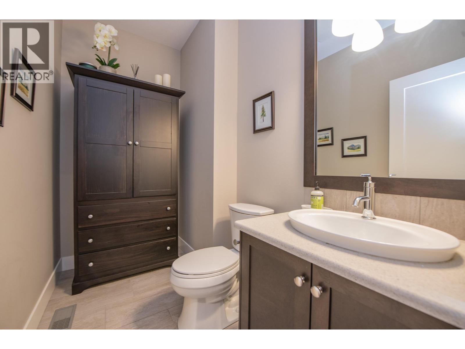 Photo 24 of 433 Longspoon Place, Vernon BC