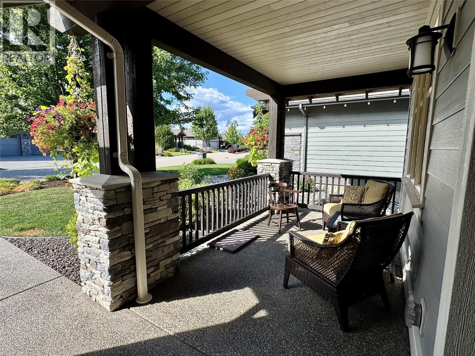 Photo 1 of 433 Longspoon Place, Vernon BC