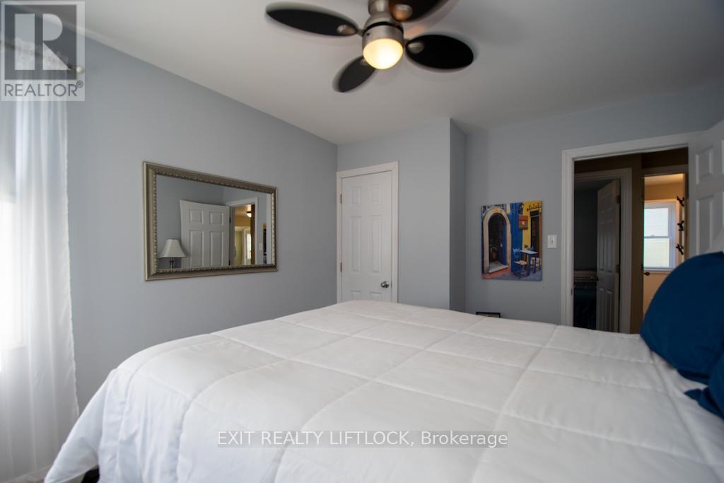 Photo 1 of 26 Victoria Avenue, Peterborough North ON