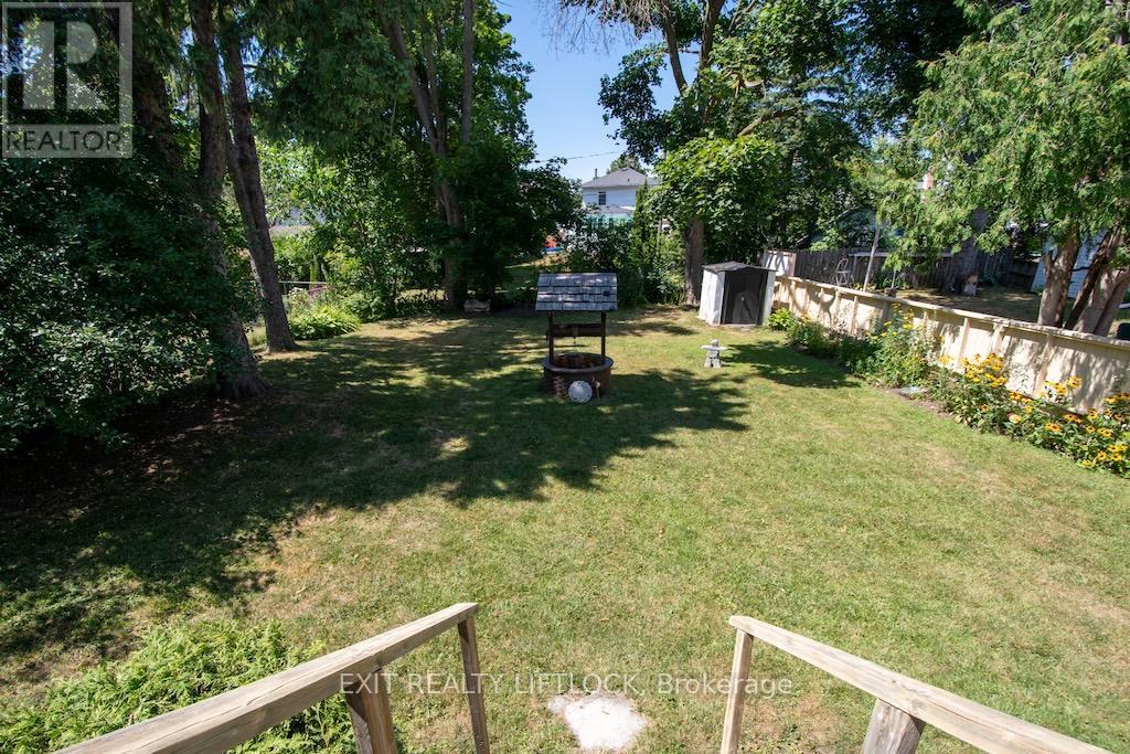 Photo 9 of 26 Victoria Avenue, Peterborough North ON