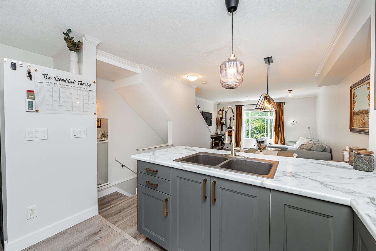 Photo 11 of 60 7179 201 Street, Langley BC