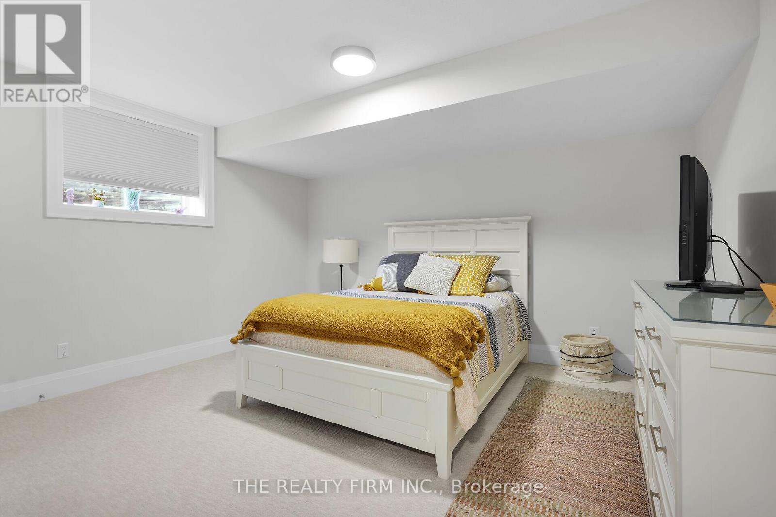 Photo 25 of 65 1710 Ironwood Road, London South ON