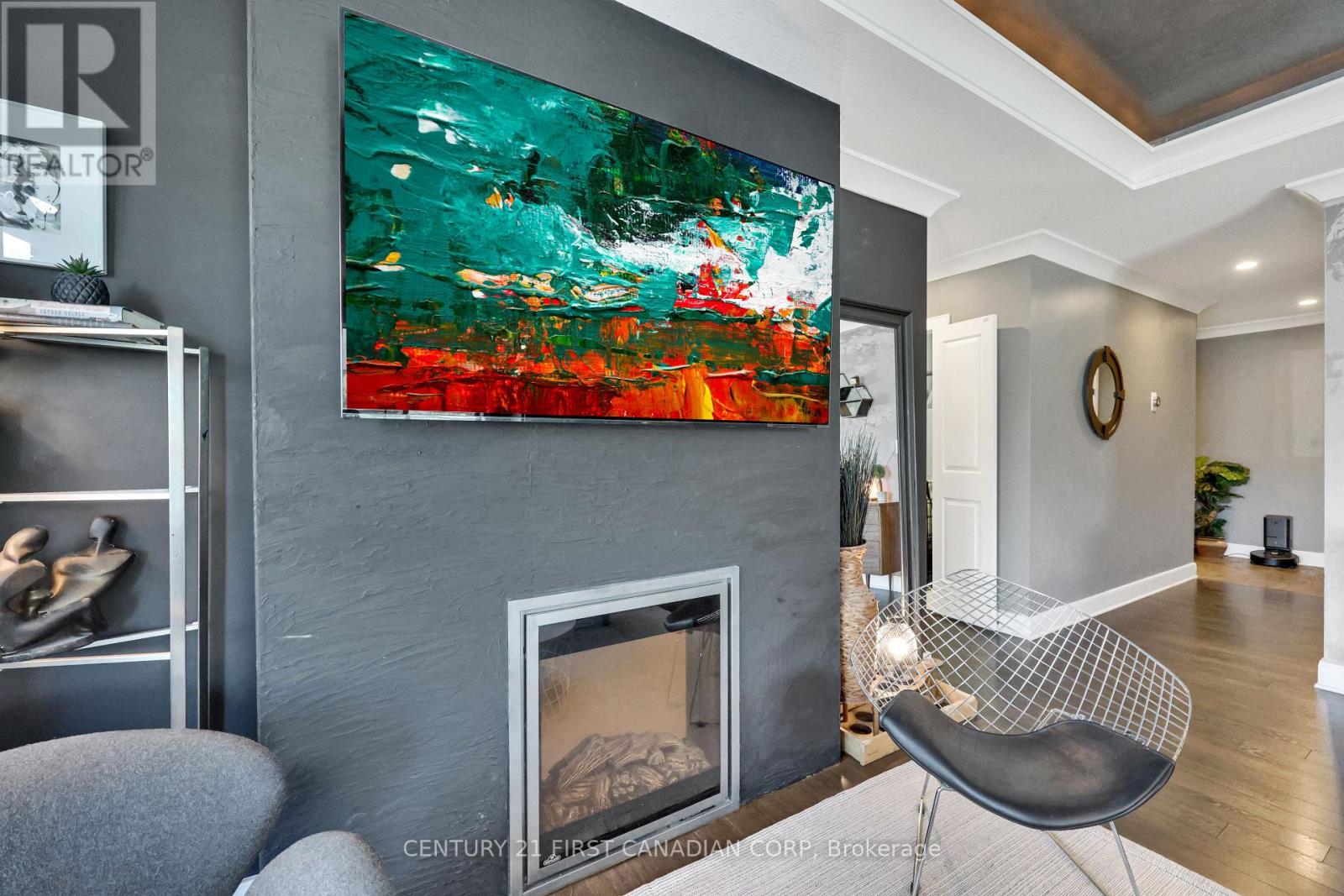 Photo 34 of 211 340 Sugarcreek Trail, London North ON