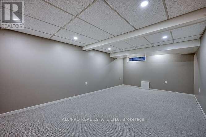 Photo 17 of 56 Jackson Court, Ottawa ON